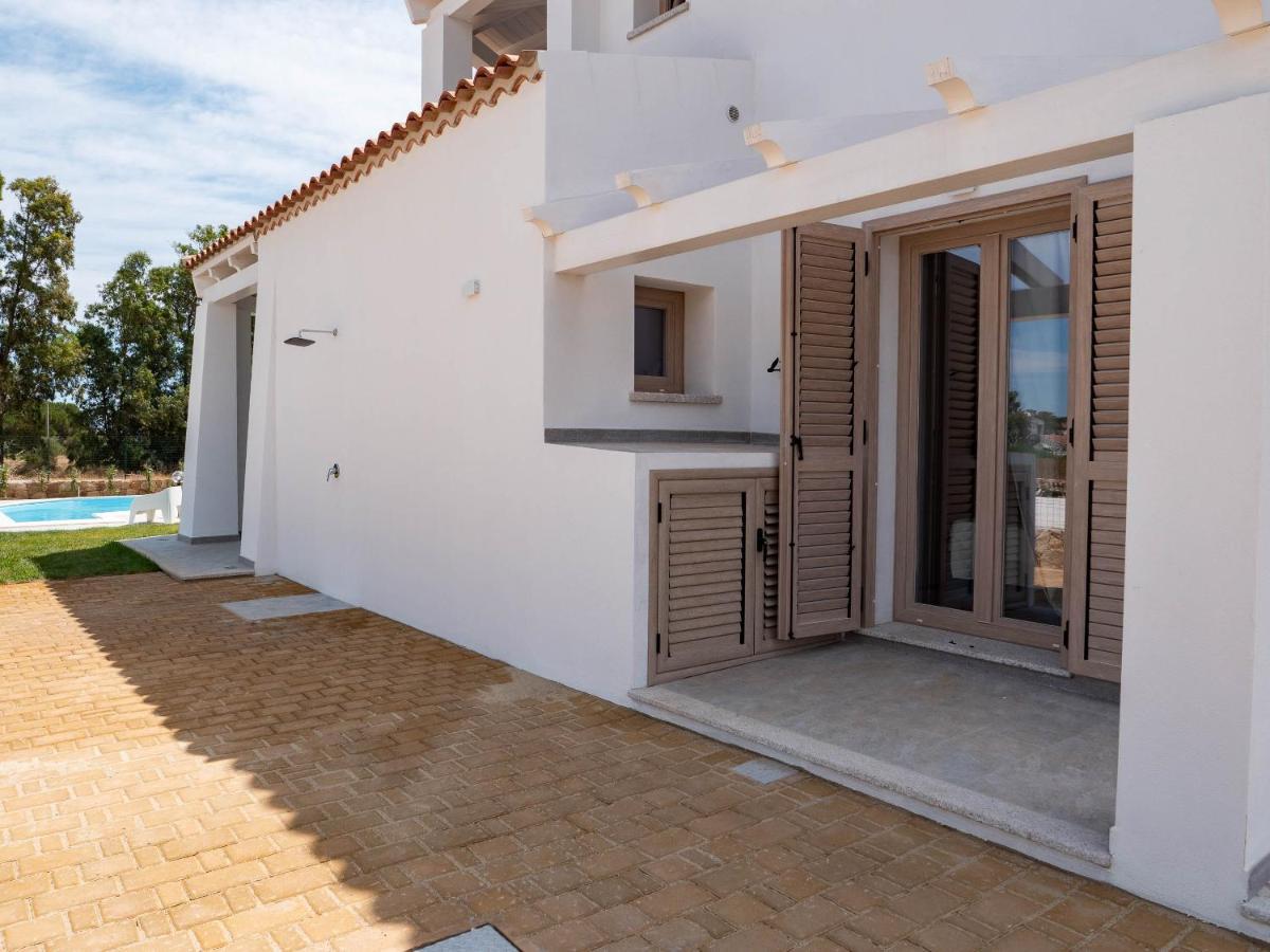 Villetta Con Piscina Budoni Affitti Spiaggia 700 Mt 外观 照片